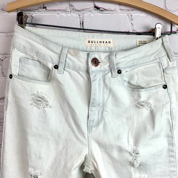 Bullhead High Rise Skinniest Destroyed Jeans 5 - Picture 14 of 16